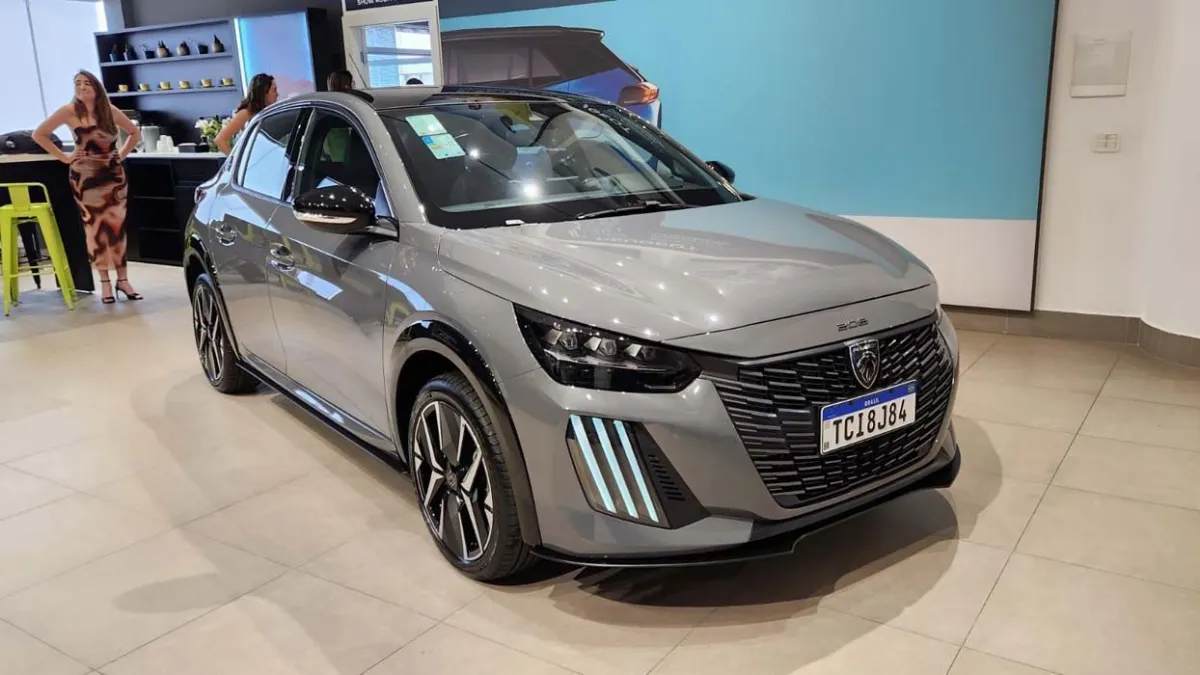 Peugeot 208